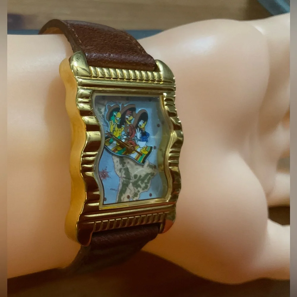 Fossil: Disney: The 3 Caballeros limited edition 3435/7500 vintage wrist watch